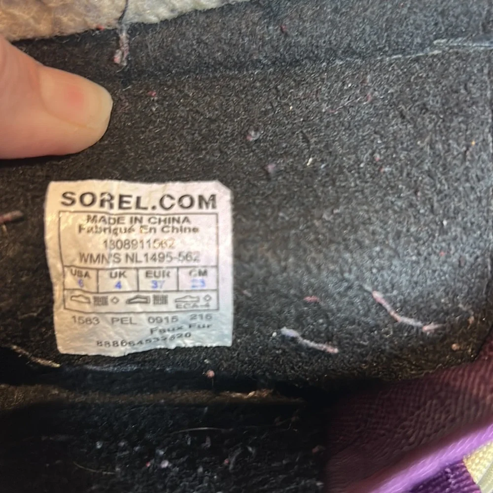 Sorel women’s winter boots‎ size 6 purple black - Picture 6 of 7